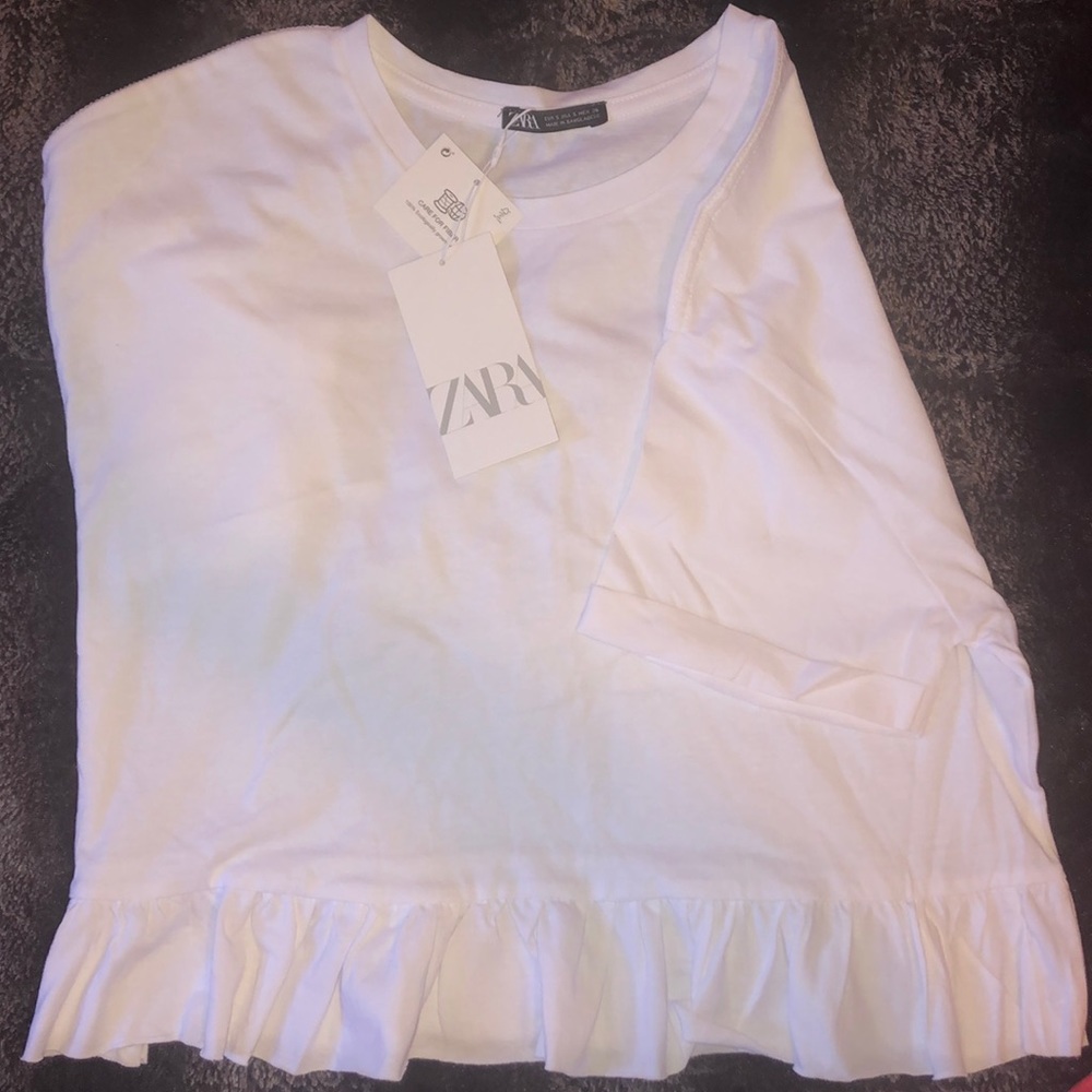 Ruffled Top - Picture 3 of 6